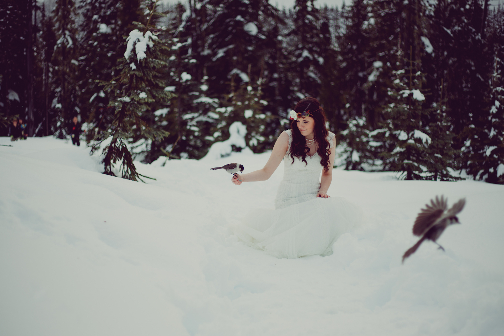Island Moments Photography | The Bride's Closet | Shear Inspiration Studio | Purely Flower | MLKANHNY | The Little Green Apple | West Coast Weddings | BC Wedding Magazine | Vancouver Island Wedding