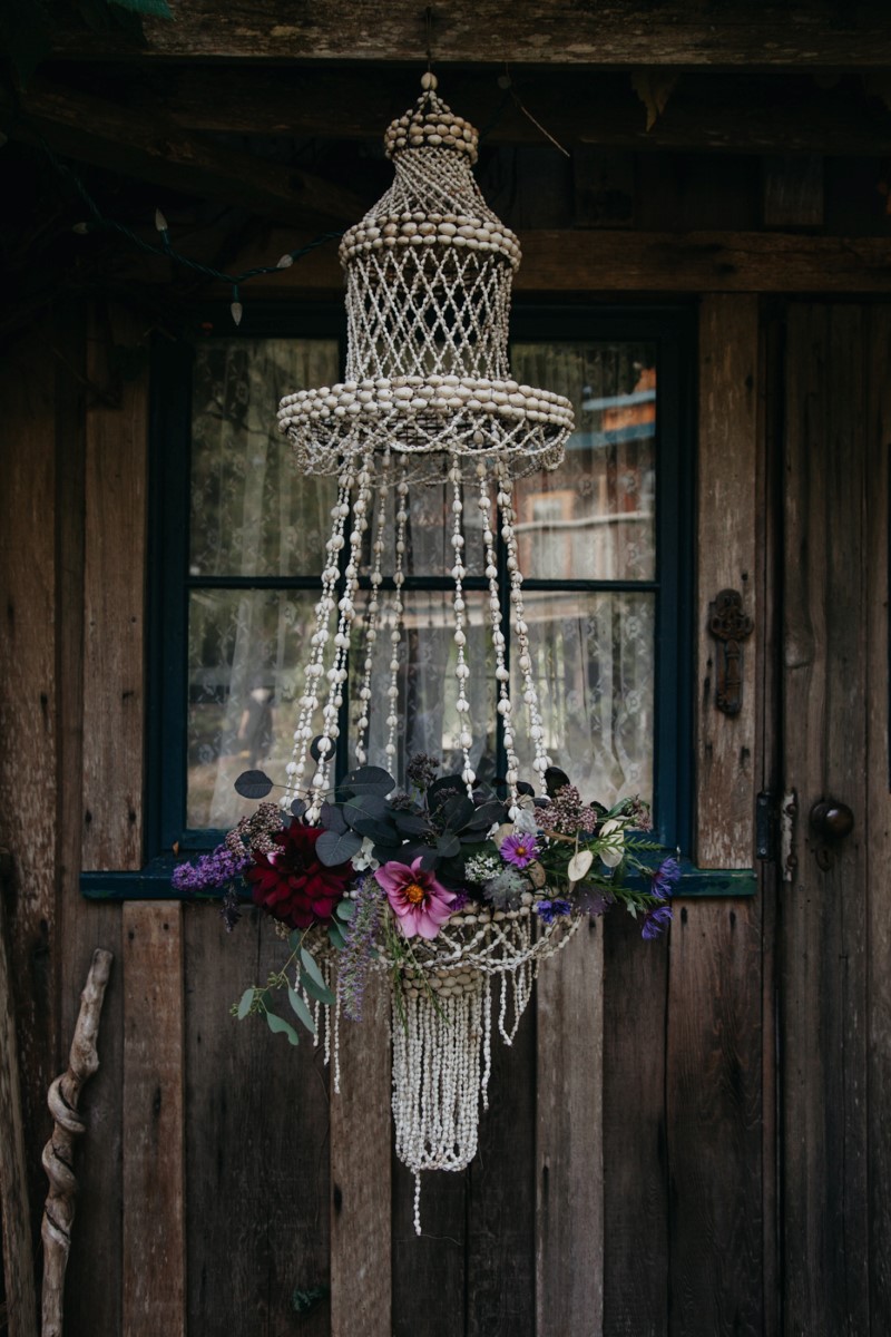 Macrame H Inked + Pretty Brides West Coast Weddings Magazine anger with Bouquets
