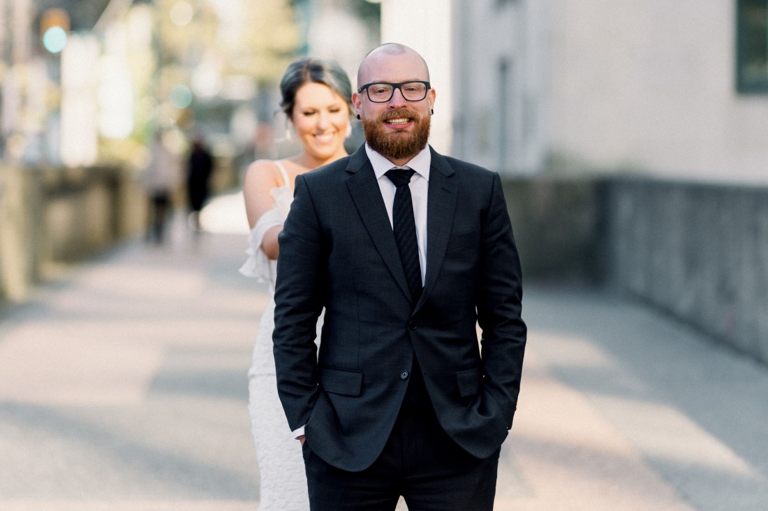 First look for Vancouver wedding couple