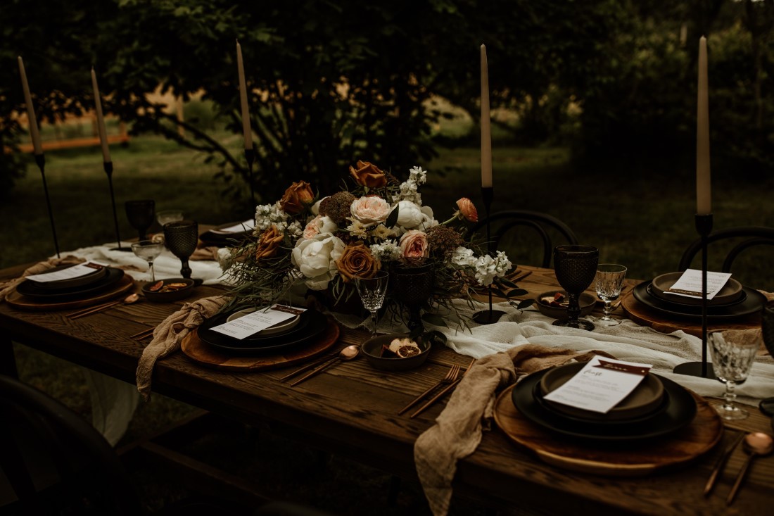 Rustic Romance flower design on wedding farm table by Beyond the Bloom