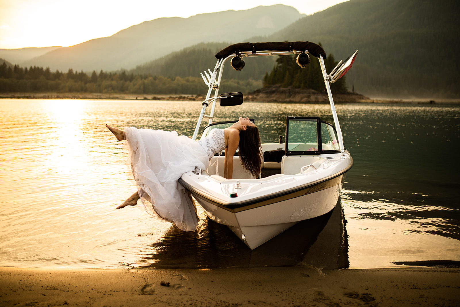 Surfer bride and speedboat on Vancouver lake