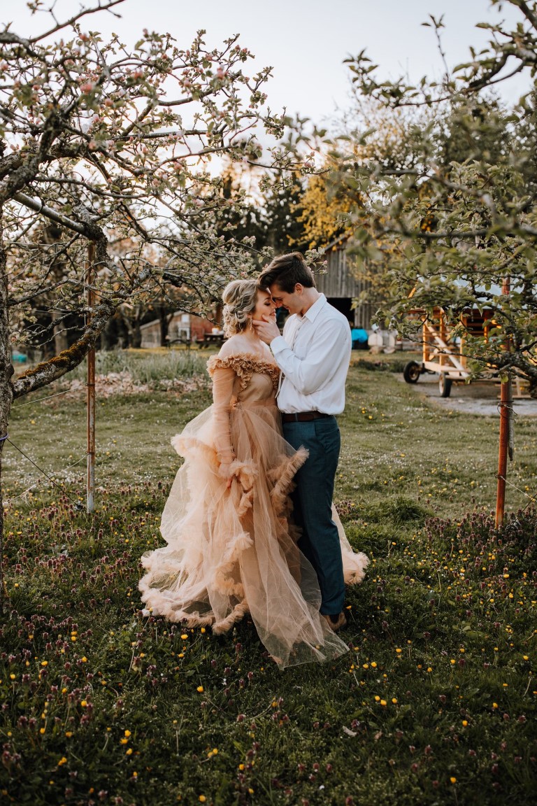 bride and groom kiss at Yellow Point Farm