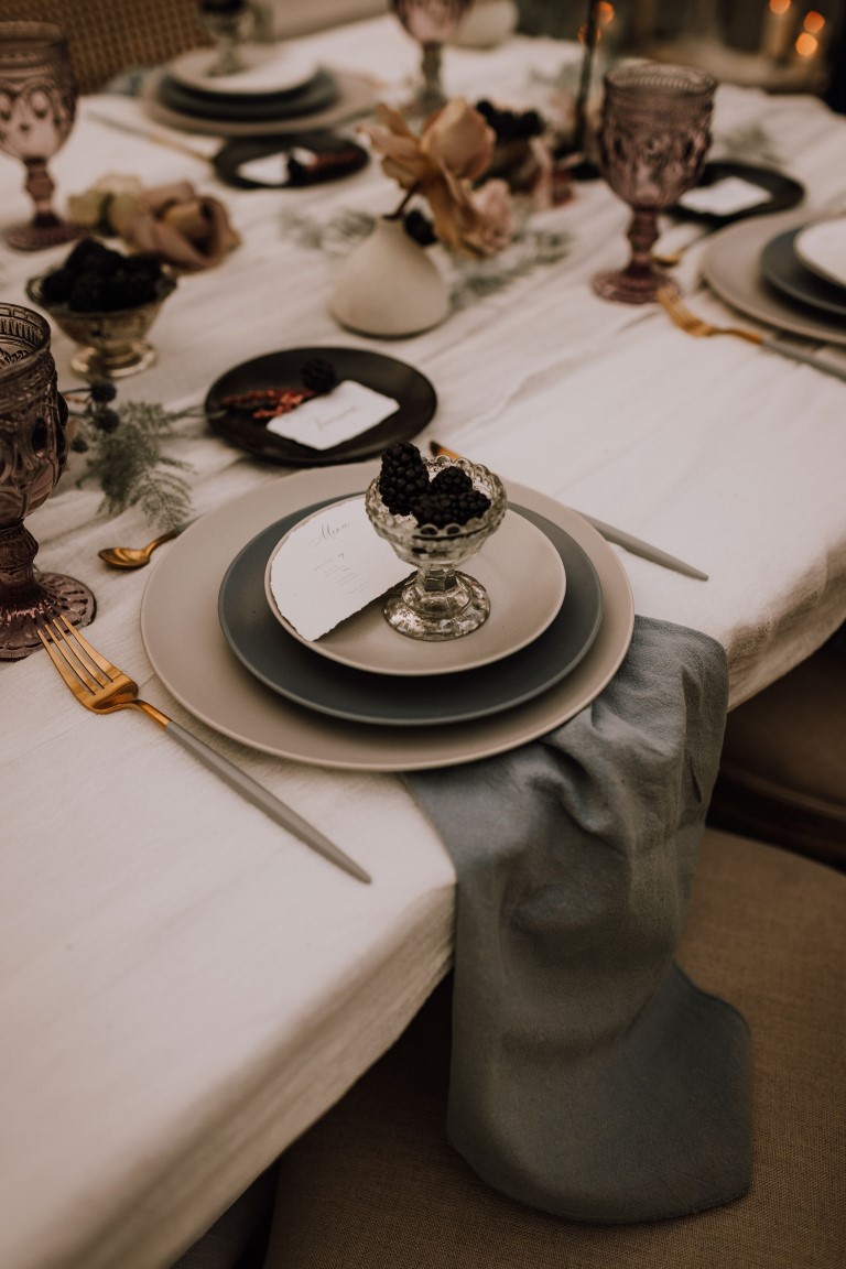 Table setting blackberries