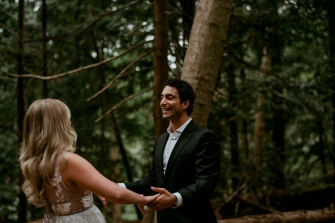 Groom smiles at first look on Vancouver Island