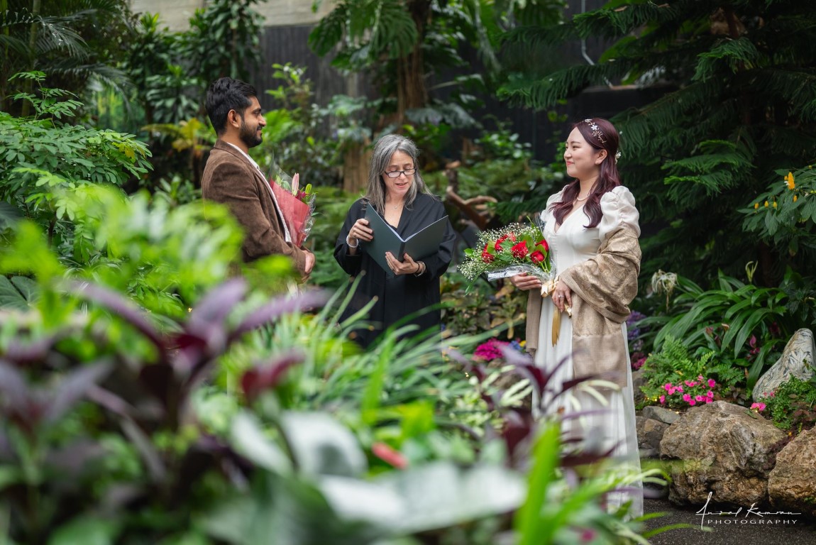 Wedding ceremony at Bloedel Conservatory Vancouver