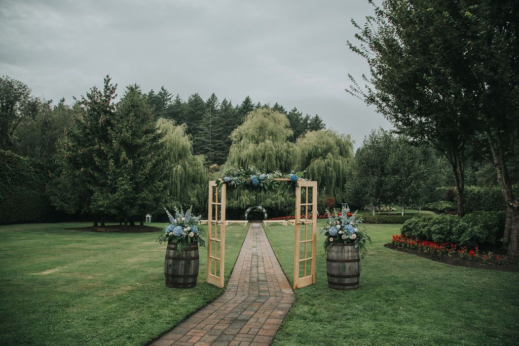 Outdoor Ceremony with barrels by Rivkah Photo