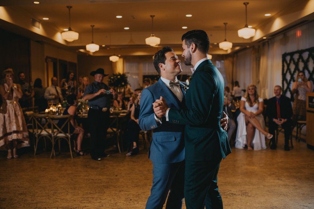 Grooms first dance at Sandhill Winery Kelowna