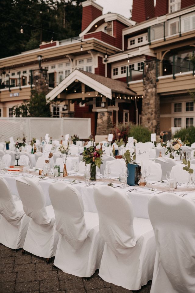 Long wedding reception table at Poet's Cove