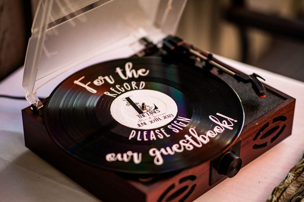 record player guest book at wedding