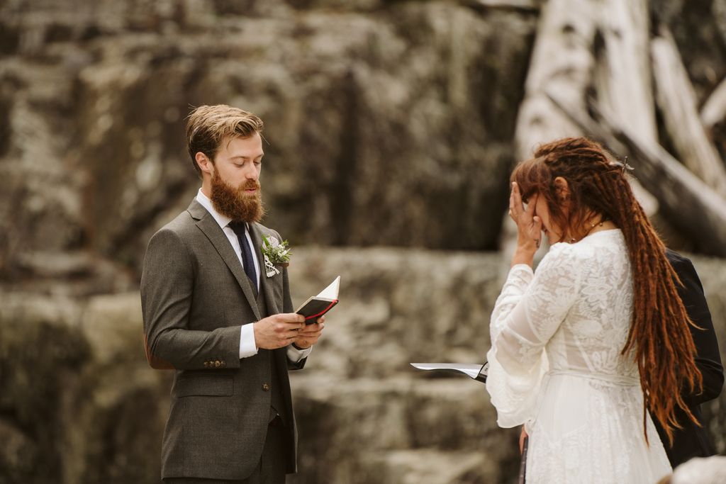 Ceremony vows at Strathcona Park Lodge