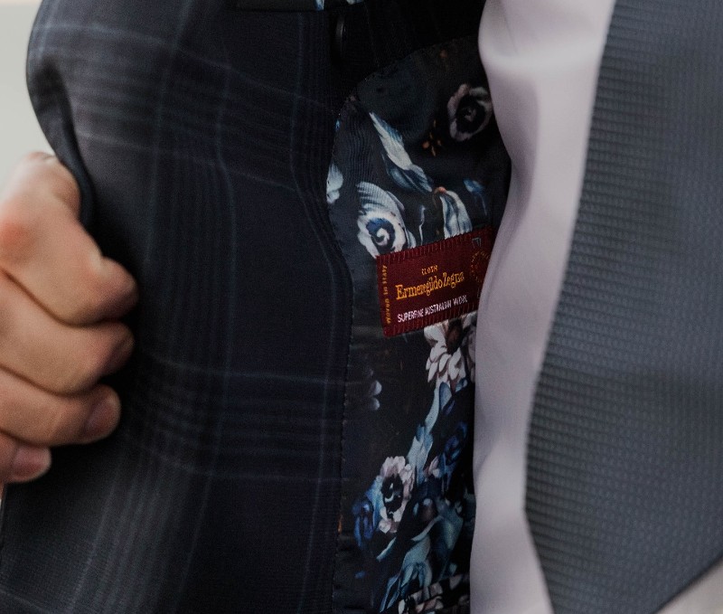 bespokemadesuits_1715298600_3364491053951151000_10211185768 bespokemadesuits_1715298600_3364491053951151000_10211185768