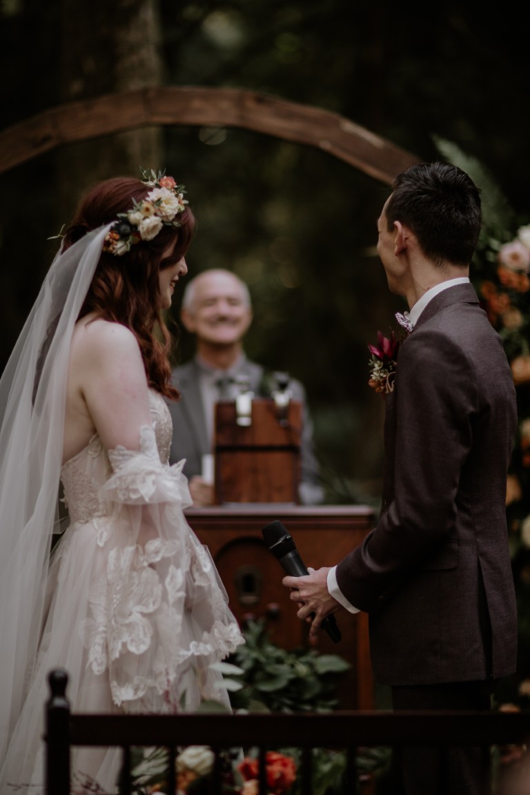 Writing Your WEdding Vows: 5 Tips From An Officiant