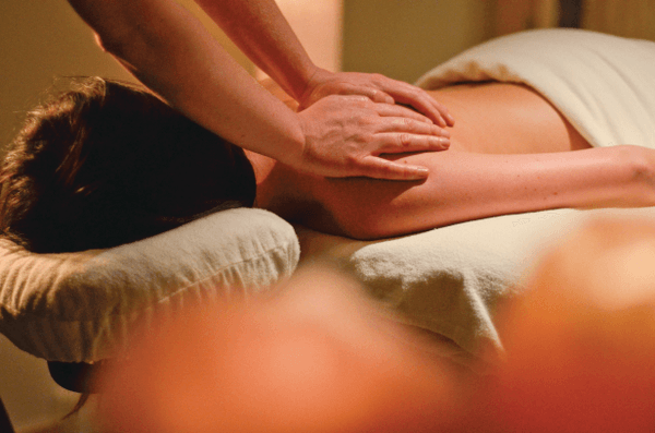 Hands massage back at Tyax Lodge Spa