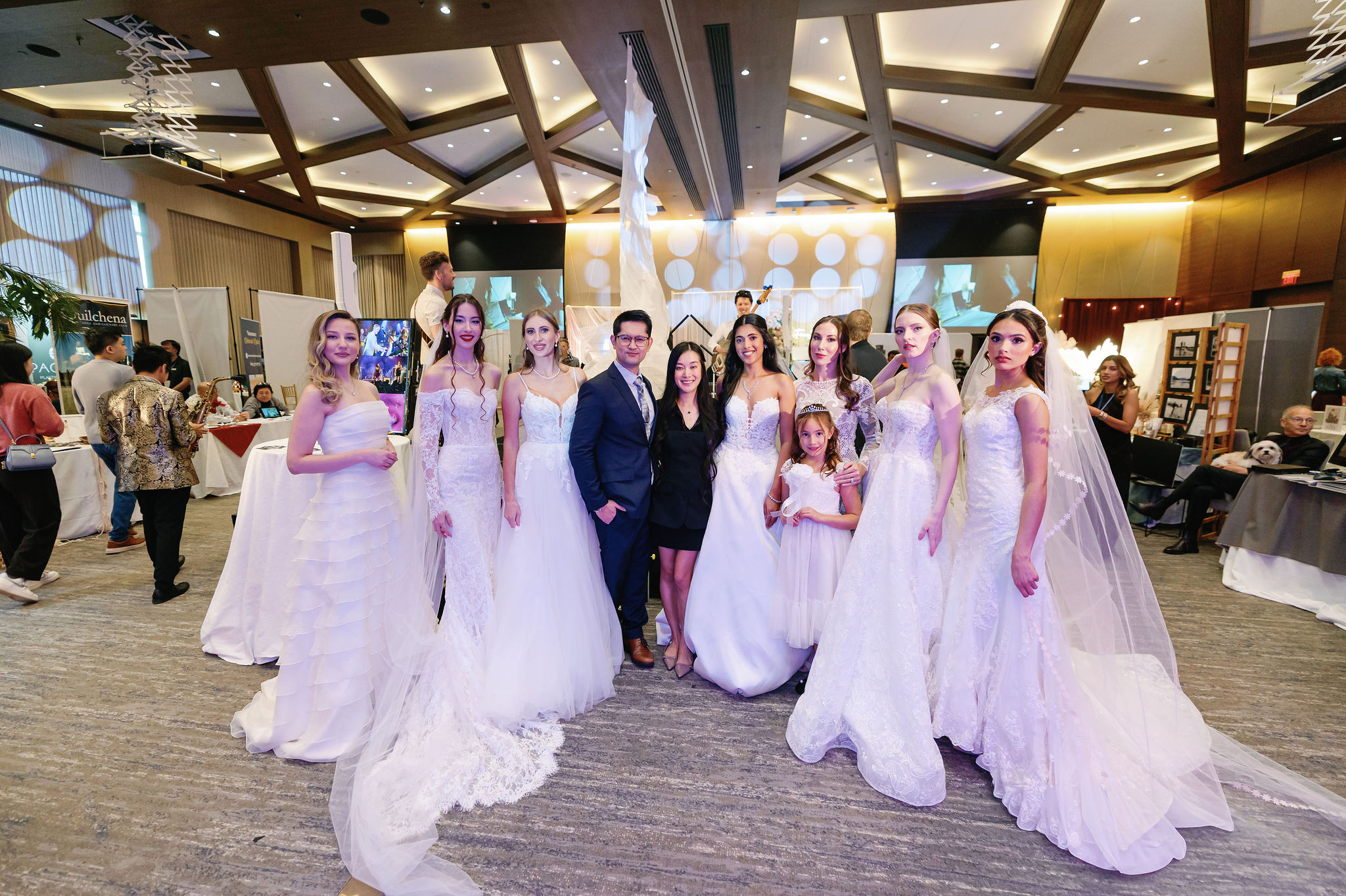 west coast weddings, red carpet event, paradox hotel, helen siwak, bridal industry, vancouver, bc, yvr