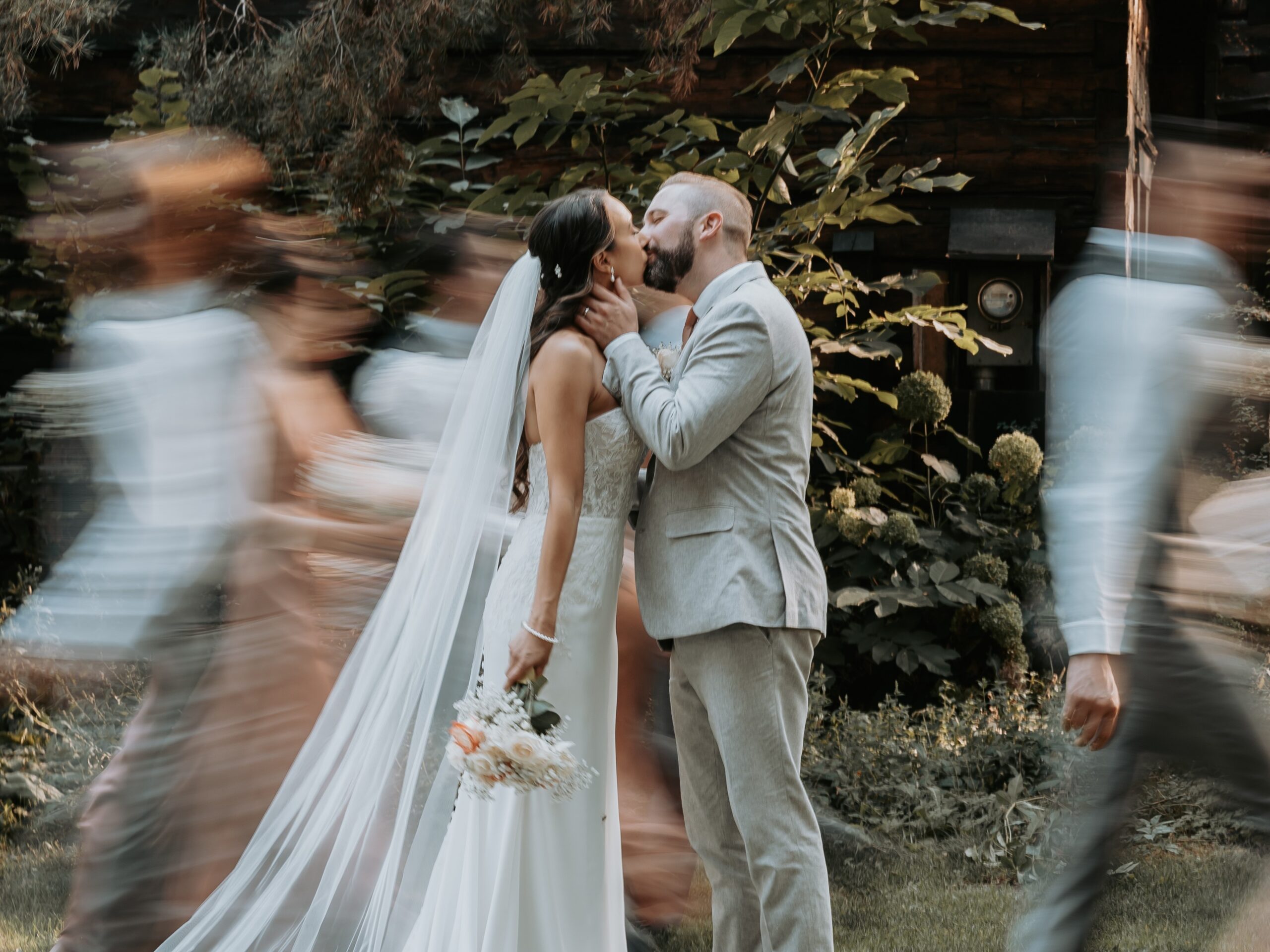 cardinal vow, kacy sloan, photography, videography, west coast weddings, bc weddings, alberta weddings