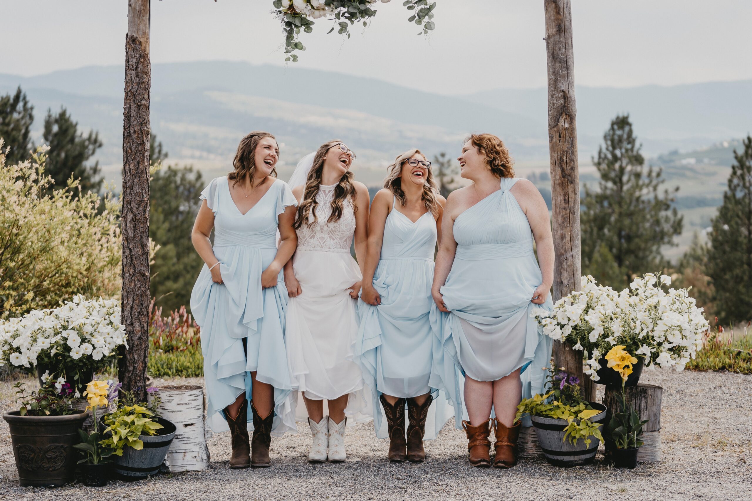 cardinal vow, kacy sloan, photography, videography, west coast weddings, bc weddings, alberta weddings