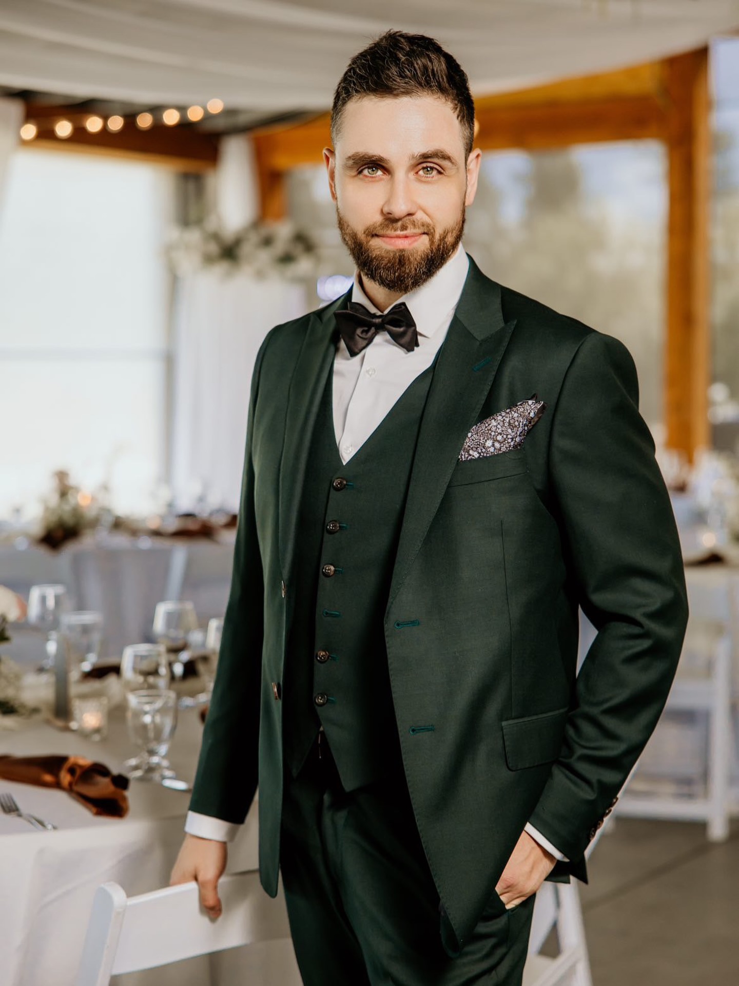 bespoke made suits, adam cheung, vancouver, menswear, bespoke suiting, groomsmen, groom, helen siwak, west coast weddings