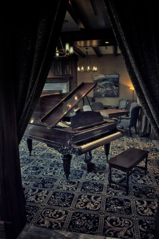 2507_oak-bay-1