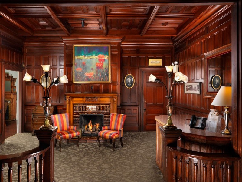 4390_pendray-inn-main-lobby_4_orig