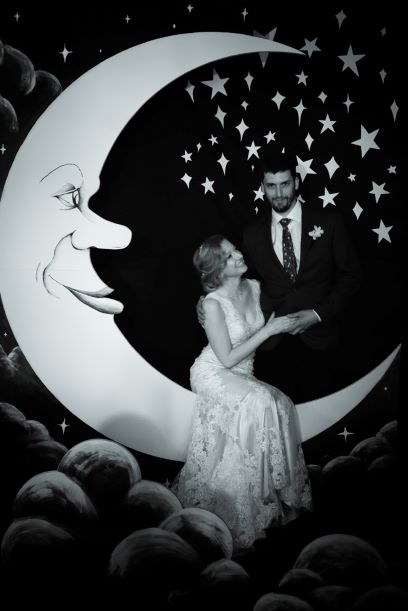 4390_vintage-Moon-photobooth