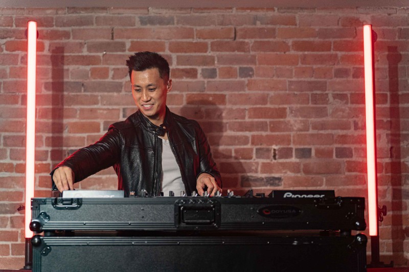 14932_we_know_dj_west_coast_weddings-6 (1)