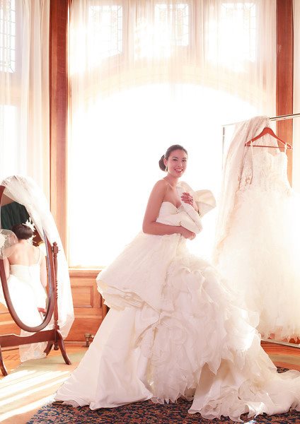 2471_brides-closet-by-vivid-2