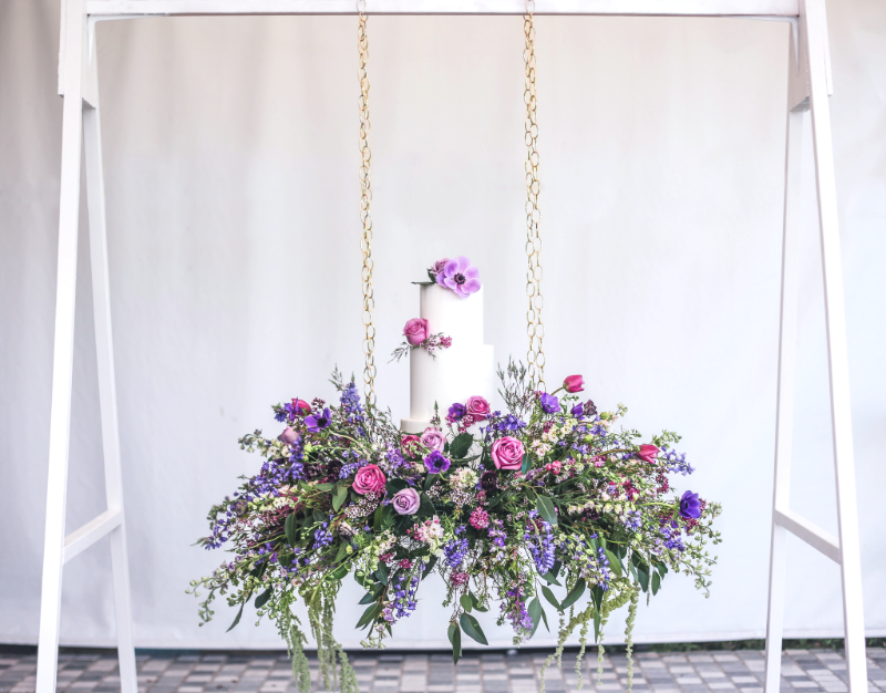 2565_Cake-Swing-Custom